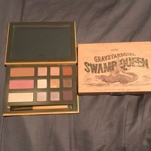 Tarte grav3yardgirl Swamp Queen